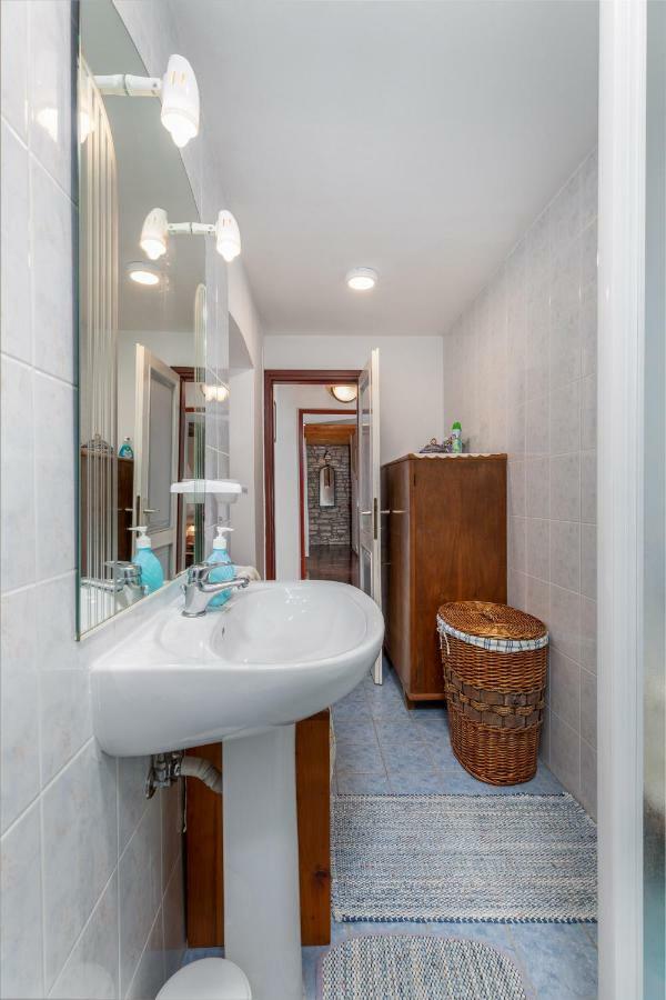 Holiday Home Ana Kanfanar Ngoại thất bức ảnh