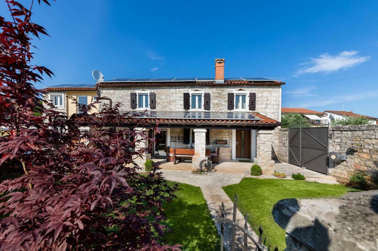 Holiday Home Ana Kanfanar Ngoại thất bức ảnh